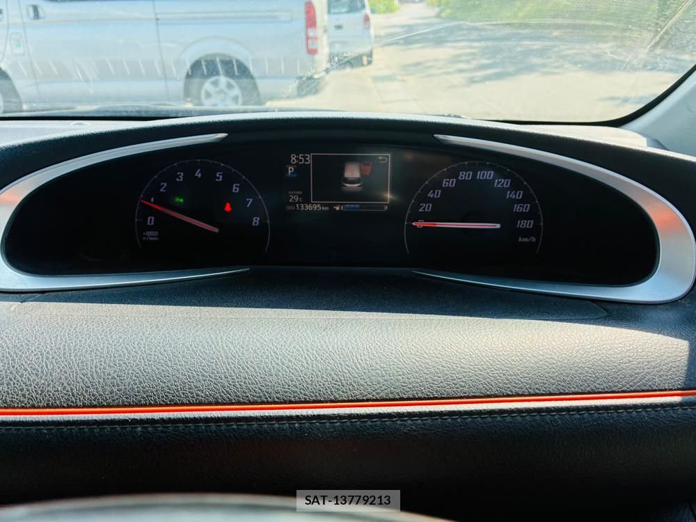 Toyota SIENTA 2019-04 8448991-15