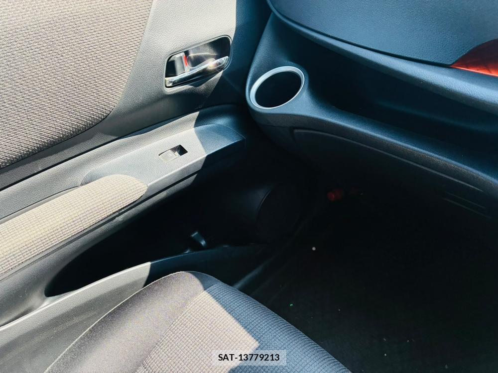 Toyota SIENTA 2019-04 8448991-22