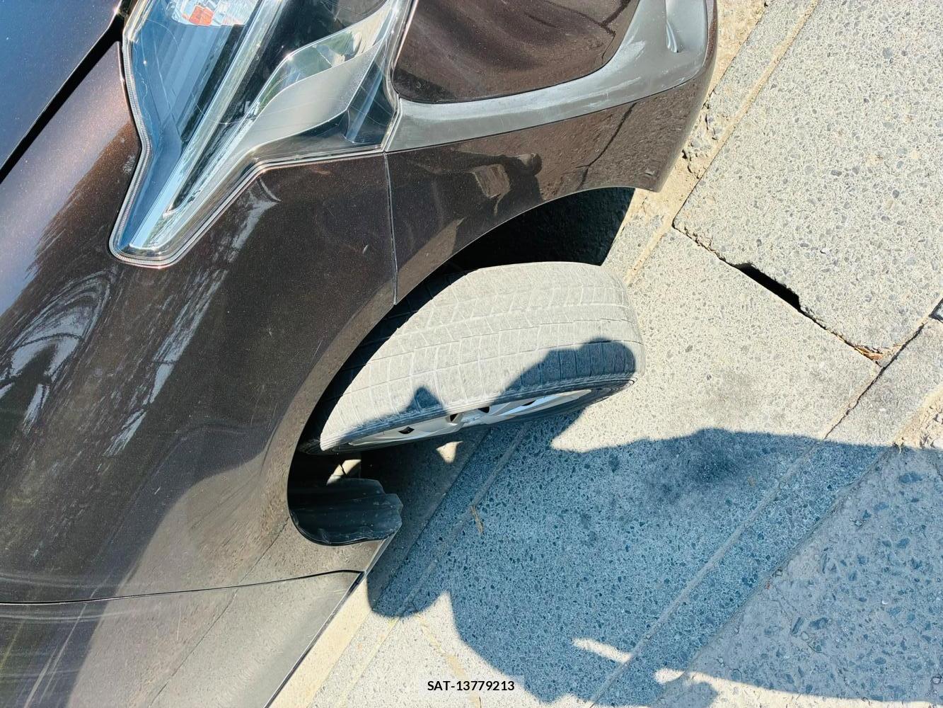 Toyota SIENTA 2019-04 8448991-31