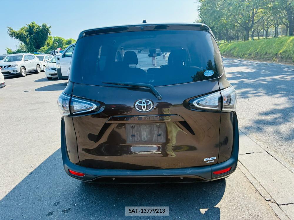 Toyota SIENTA 2019-04 8448991-3