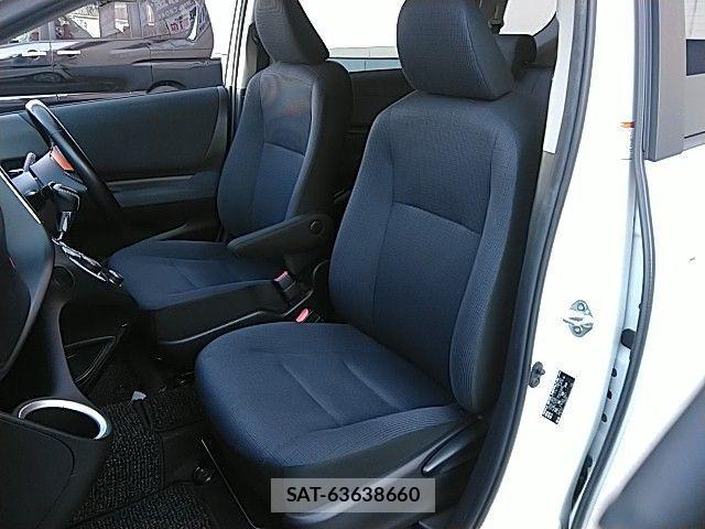 Toyota SIENTA 2016-10 516771-10