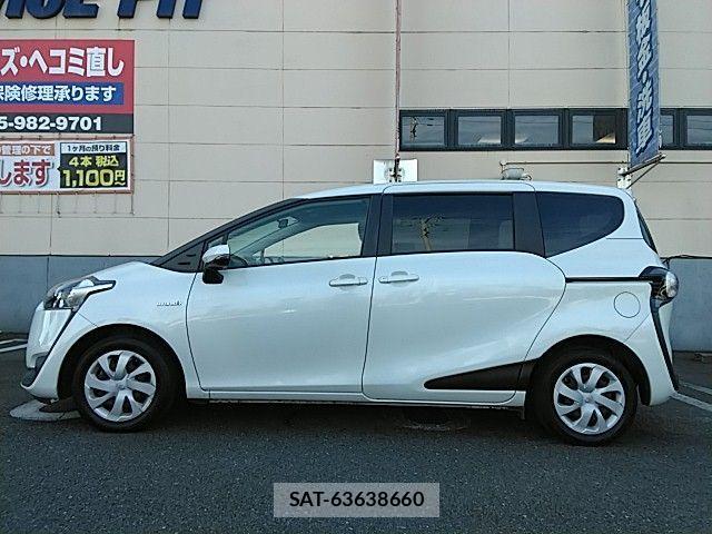 Toyota SIENTA 2016-10 516771-15