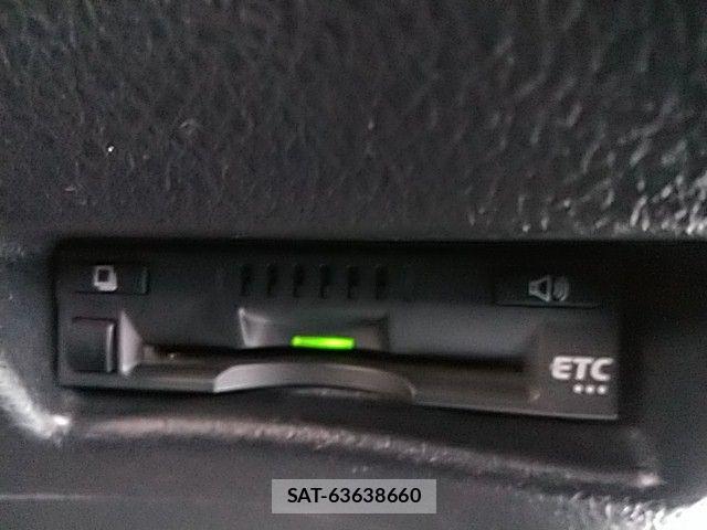 Toyota SIENTA 2016-10 516771-21