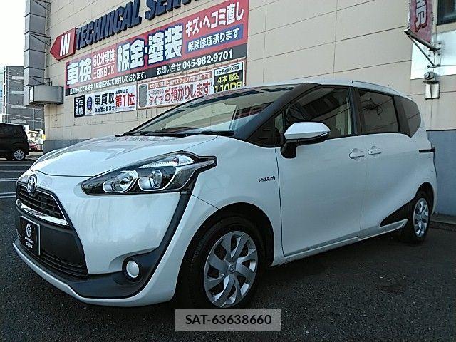 Toyota SIENTA 2016-10 516771-5