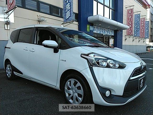 Toyota SIENTA 2016-10 516771-6