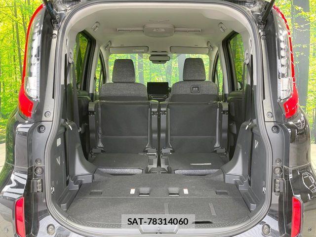 Toyota SIENTA 2022-11 5878591-9