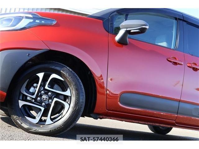 Toyota SIENTA 2024-08 5878526-15