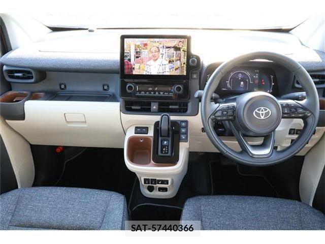 Toyota SIENTA 2024-08 5878526-1