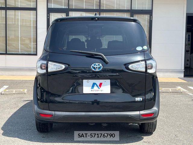 Toyota SIENTA 2015-09 5878667-15