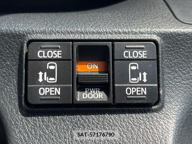 Toyota SIENTA 2015-09 5878667-3