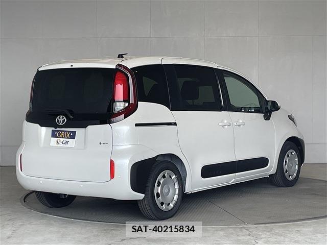 Toyota SIENTA 2026-03 5878530-1