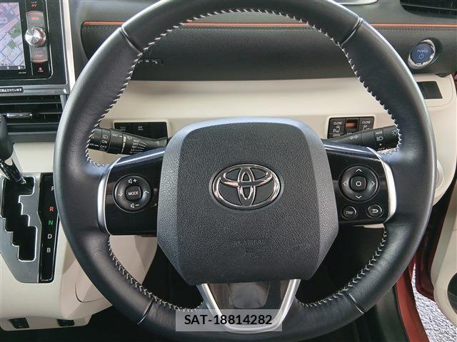 Toyota SIENTA 2015-08 5878658-5