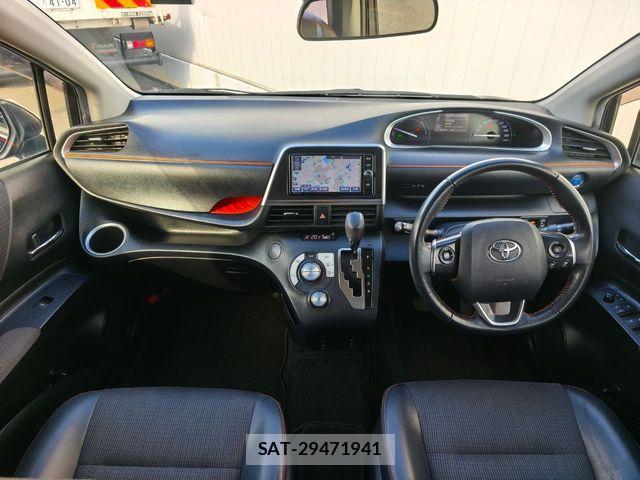 Toyota SIENTA 2017-11 5878647-9