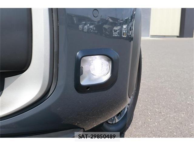 Toyota SIENTA 2023-12 5878519-13