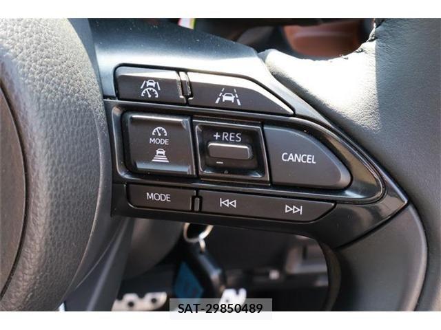 Toyota SIENTA 2023-12 5878519-5