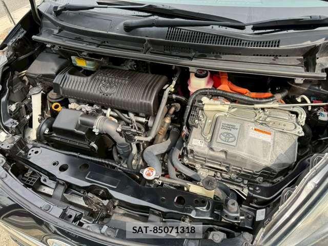Toyota SIENTA 2018-02 6018760-12