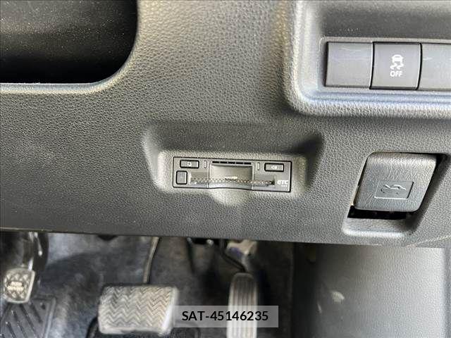 Toyota SIENTA 2023-02 6018672-14