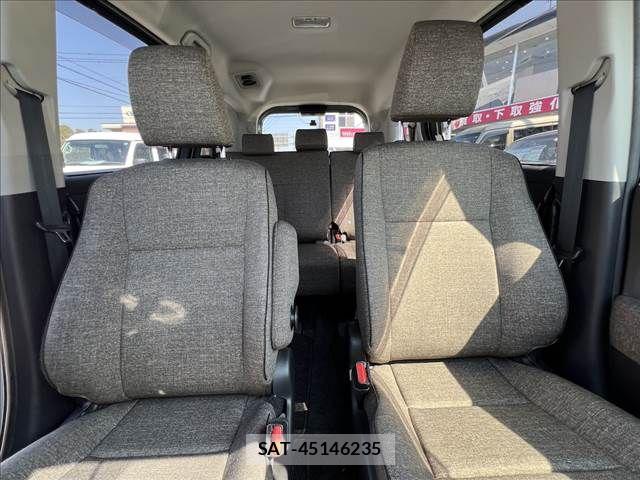 Toyota SIENTA 2023-02 6018672-22