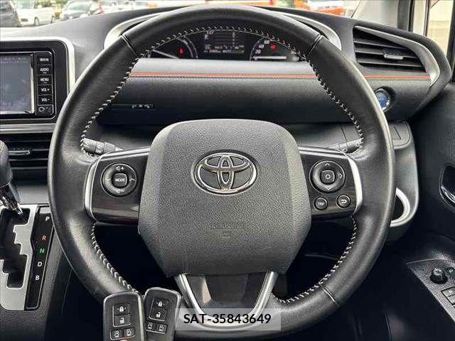 Toyota SIENTA 2017-03 6018750-5