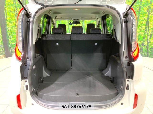 Toyota SIENTA 2024-03 6219624-9