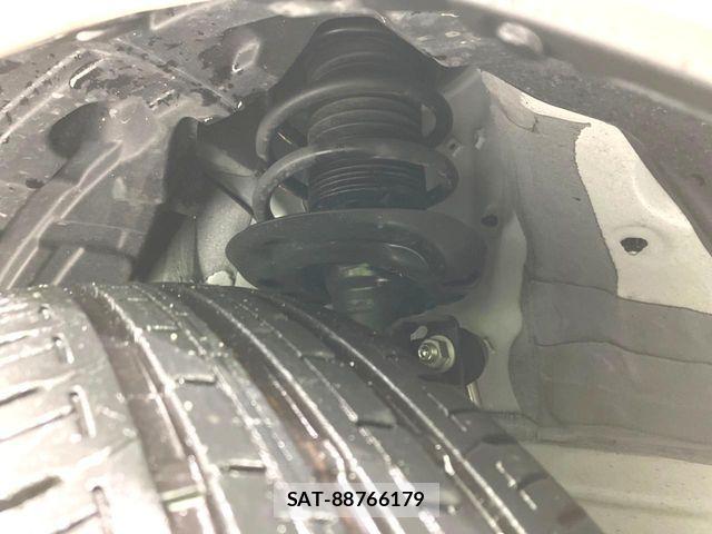 Toyota SIENTA 2024-03 6219624-19
