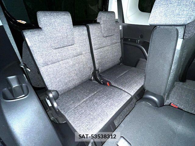 Toyota SIENTA 2024-09 6219603-8