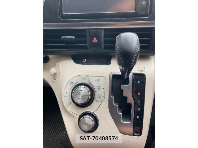 Toyota SIENTA 2017-05 6219658-20