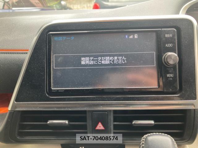 Toyota SIENTA 2017-05 6219658-21