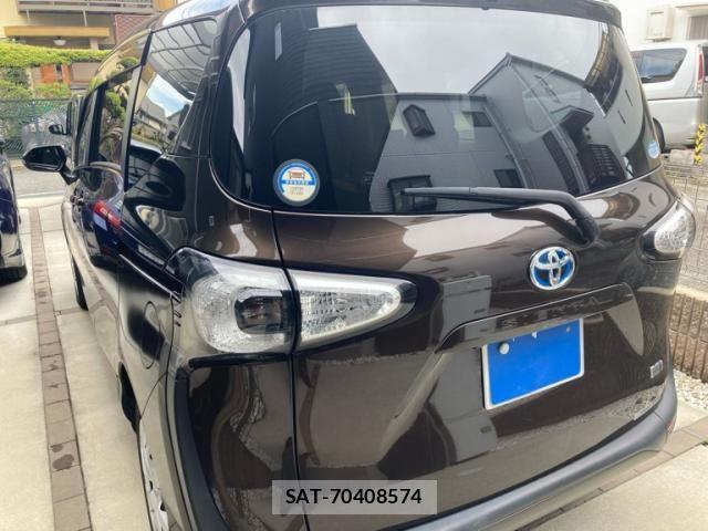 Toyota SIENTA 2017-05 6219658-3