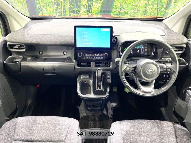 Toyota SIENTA 2023-07 6219602-1