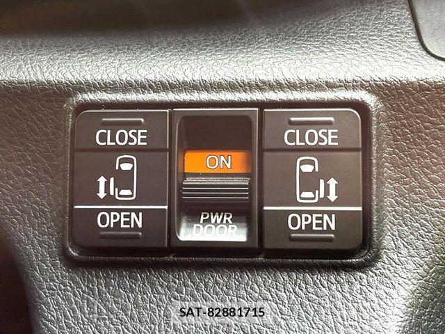 Toyota SIENTA 2021-08 6247419-5