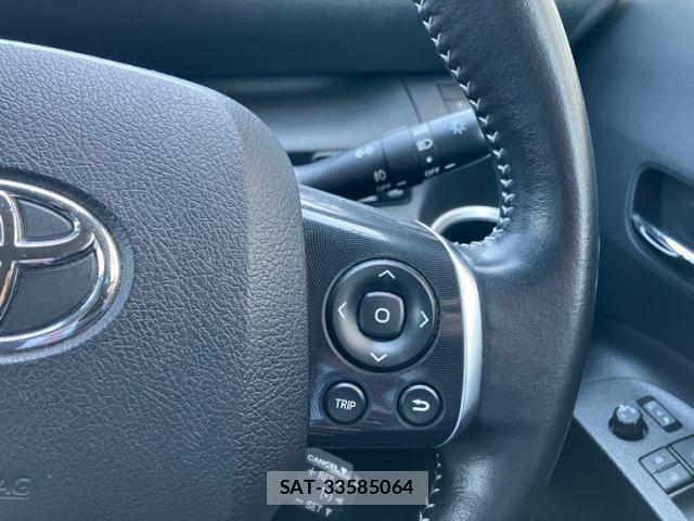 Toyota SIENTA 2018-10 6247422-17
