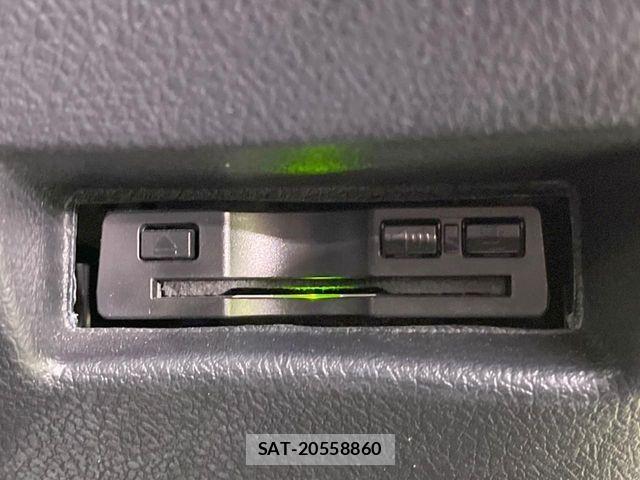 Toyota SIENTA 2016-11 6272907-5