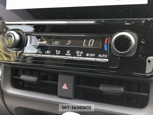 Toyota SIENTA 2023-11 6503241-25