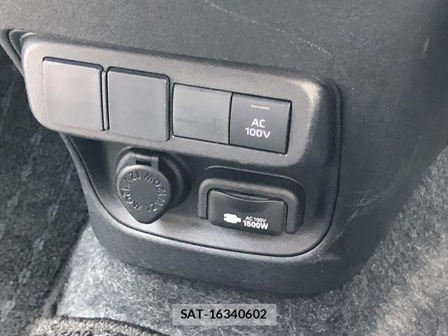 Toyota SIENTA 2023-11 6503241-27