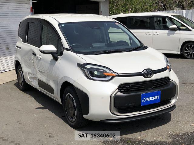 Toyota SIENTA 2023-11 6503241-2