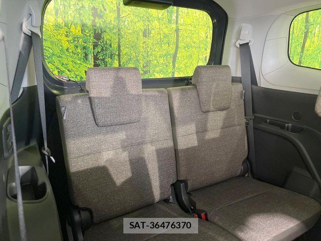 Toyota SIENTA 2024-09 6503217-9