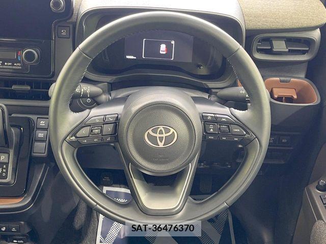 Toyota SIENTA 2024-09 6503217-11