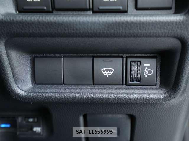 Toyota SIENTA 2025-03 6503216-12