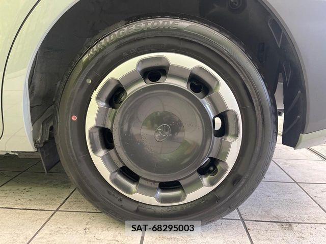 Toyota SIENTA 2023-11 6546855-13