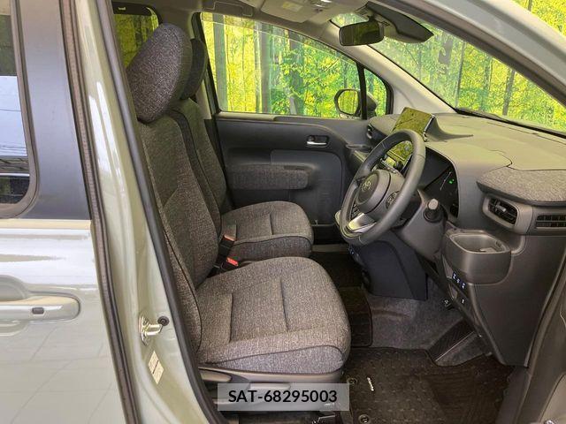 Toyota SIENTA 2023-11 6546855-7