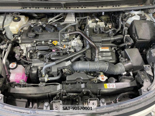 Toyota SIENTA 2023-05 6546851-18