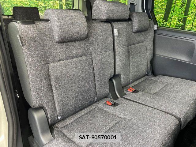 Toyota SIENTA 2023-05 6546851-8