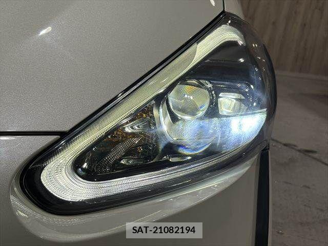 Toyota SIENTA 2016-04 6614856-10