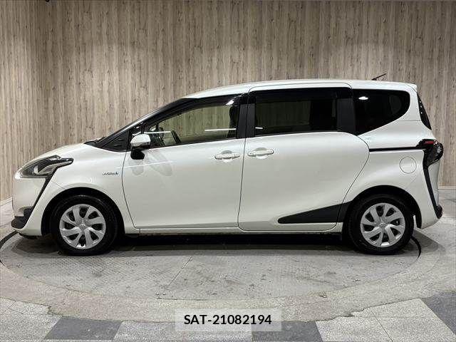 Toyota SIENTA 2016-04 6614856-20