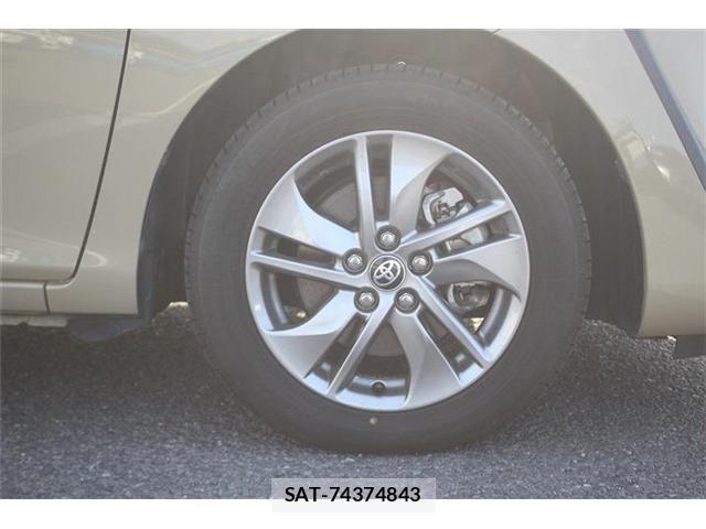 Toyota SIENTA 2018-09 6614852-9
