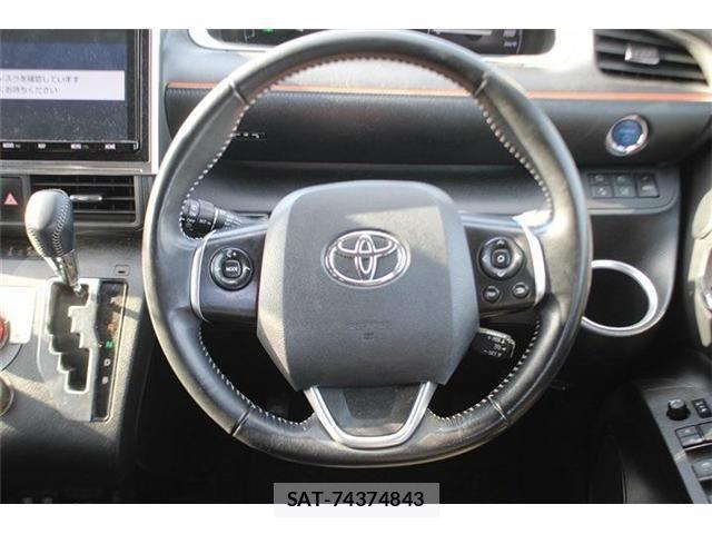 Toyota SIENTA 2018-09 6614852-19