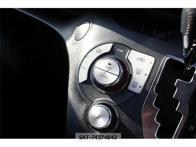 Toyota SIENTA 2018-09 6614852-22