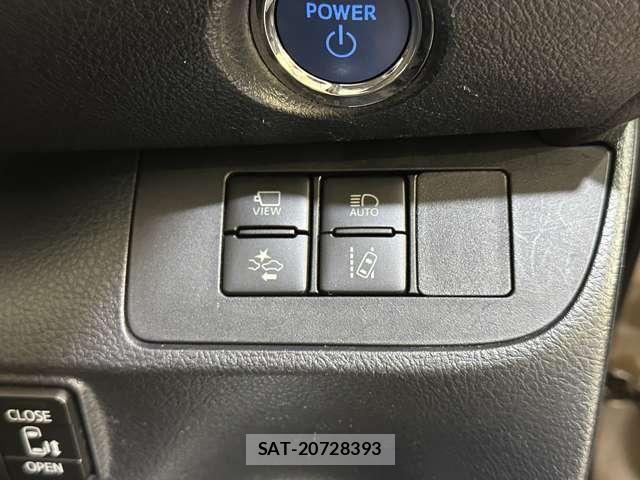 Toyota SIENTA 2021-11 6614848-14