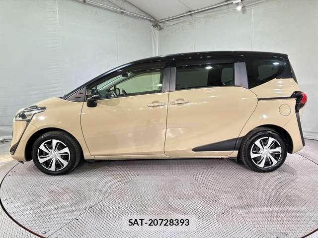 Toyota SIENTA 2021-11 6614848-7